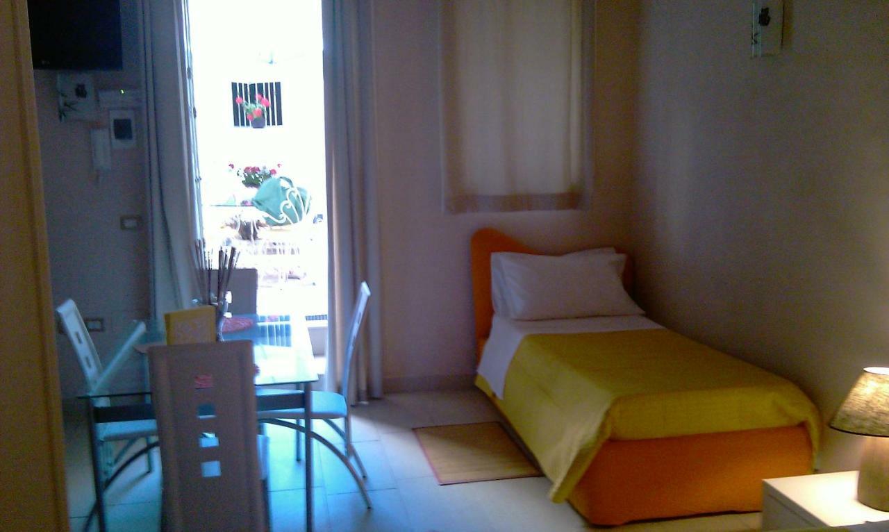 Home Tourist Catania Exterior foto