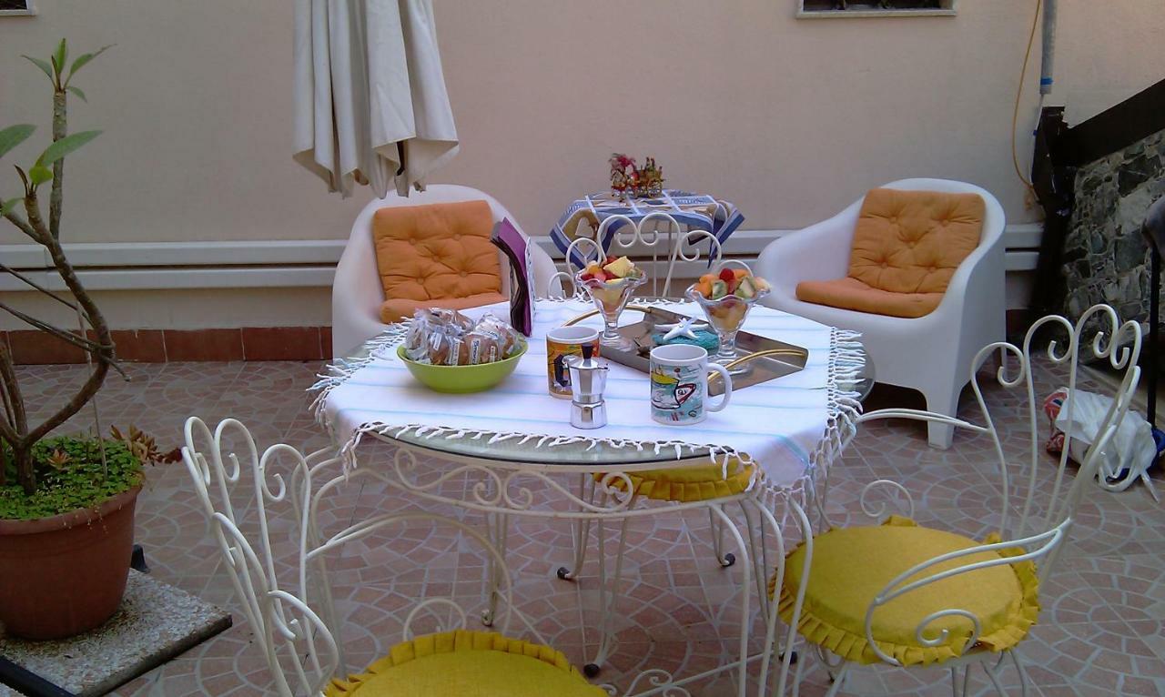 Home Tourist Catania Exterior foto